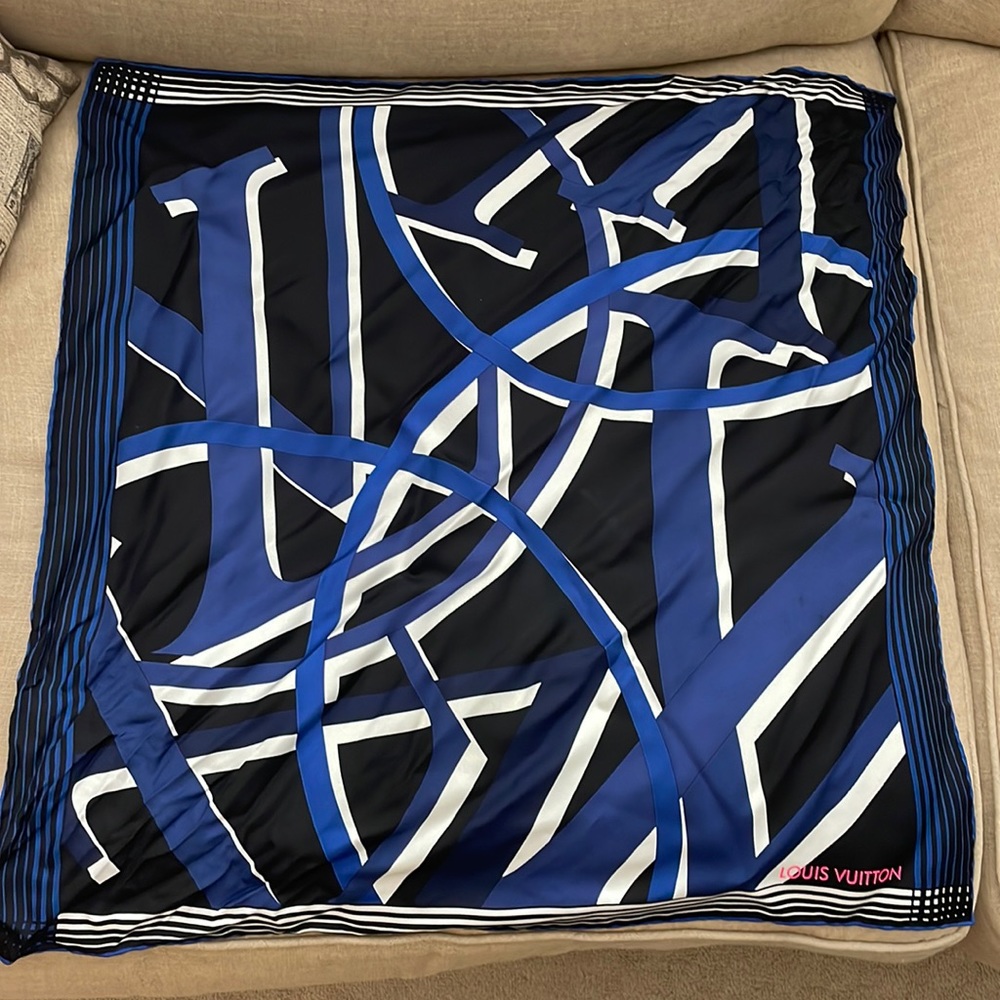 Louis Vuitton silk square